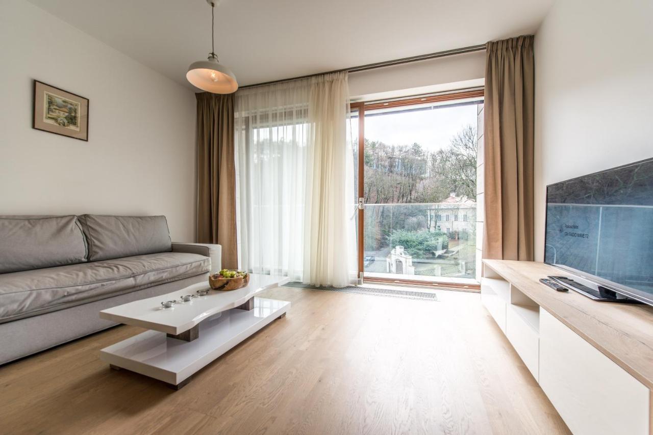 Mozart Central Apartments With Garage 布拉格 外观 照片